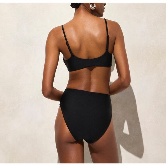 J.Crew Classic Sculpt Lana Bikini Top SZ S Black V-Neck Removable Pad Adjustable - Picture 2 of 9